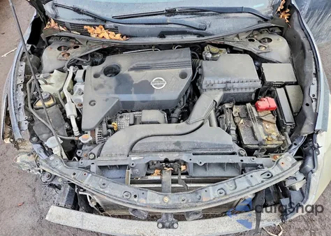 2013 Nissan Altima 2.5 z USA, uszkodzony, nr VIN 1N4AL3AP3DC132835